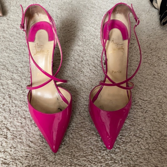 Fuschia strap or Christian Louboutins. - Picture 4 of 8